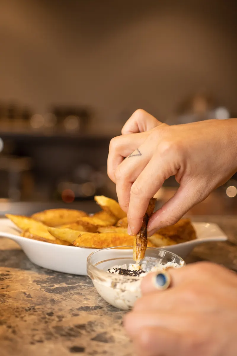 Dip & Bite